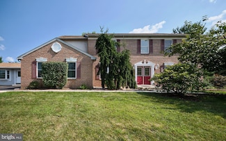 571 Constitution Rd, Lansdale, PA 19446