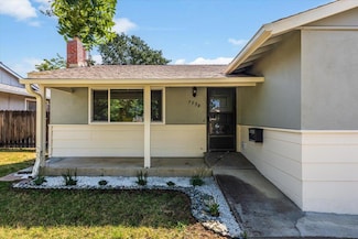 7530 Garden Gate Dr, Citrus Heights, CA 95621