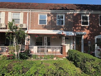 7027 175th St, Fresh Meadows, NY 11365