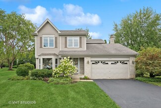 3105 Blackhawk Ct, Saint Charles, IL 60174