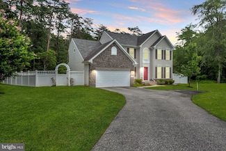 52 Richard Ave, Severn, MD 21144