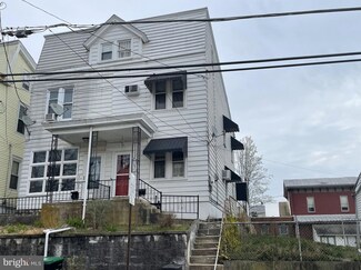 206 N Warren St, Orwigsburg, PA 17961