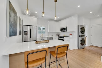 12 Sewall Ave Unit 2, Winthrop, MA 02152