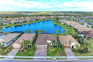 16741 Ellsworth Ave, Bradenton, FL 34202