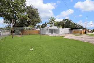 1514 Mercury Dr, Houston, TX 77029
