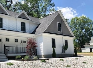 44 Cross St, Concord, NH 03303