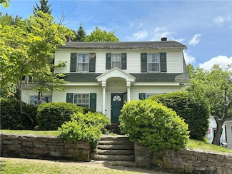 174 N Bennett St, Bradford, PA 16701