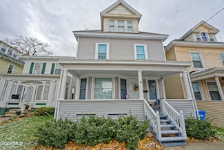 8 Catalpa Dr, Albany, NY 12209