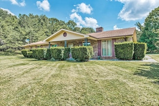 845 Whippoorwill Ln, Marion, VA 24354