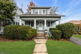 906 Dewitt St, Linden, NJ 07036