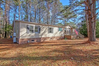 4650 Burdens Rd, Hollywood, SC 29449