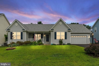 46 Carrera Ct, Inwood, WV 25428