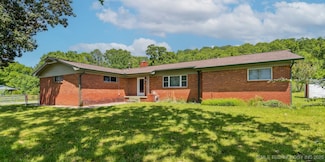 428867 Highway 266, Checotah, OK 74426