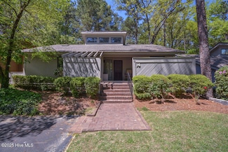 14 Village By the Lake Ln, Southern Pines, NC 28387