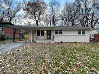 3745 Donna Dr, Memphis, TN 38127