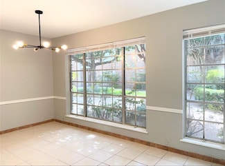 2121 Fountain View Dr Unit 87, Houston, TX 77057