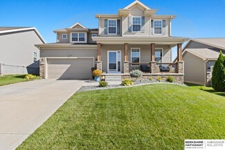 7931 N 116th St, Omaha, NE 68142