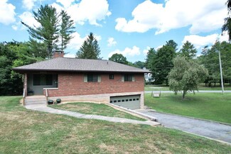 1109 Heatherwood Rd, Bluefield, WV 24701