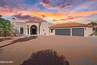 8513 N Nob Hill Dr, Tucson, AZ 85742