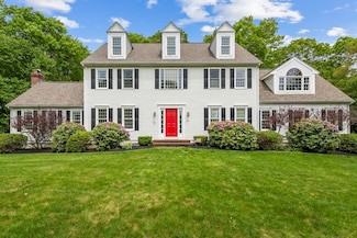53 Arnold Way, Uxbridge, MA 01569