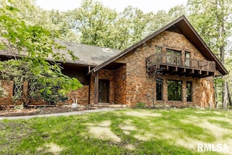 26266 E Co Road 700 N, Easton, IL 62633