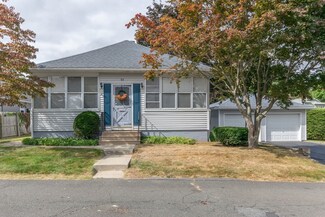 53 Lakeview Ave, Ludlow, MA 01056
