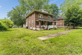 7 Mill Rd, Milford, NJ 08848