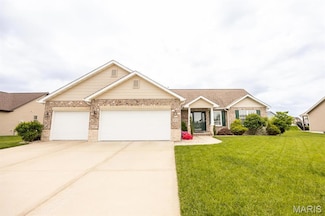 9722 Quapaw Ct, Mascoutah, IL 62258