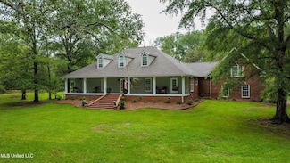 1460 Kickapoo Rd, Clinton, MS 39056