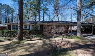 1288 Skyview Cir SW, Mableton, GA 30126