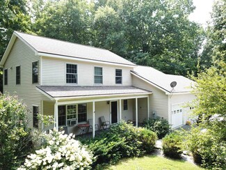 220 Missing Link Rd, Springfield, VT 05156