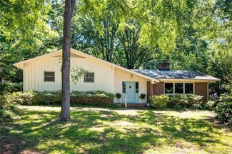 3709 Flowerfield Rd, Charlotte, NC 28210
