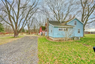 6014 Barclay Rd, Sodus, NY 14551