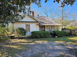 513 E Lee St, Dawson, GA 39842