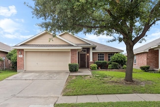 1042 Grimes Dr, Forney, TX 75126