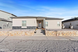 2528 Mike Price Dr, El Paso, TX 79938