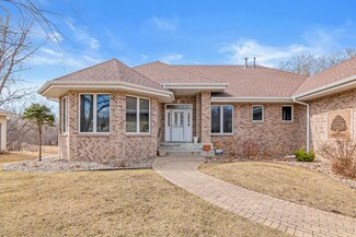 2997 Walter St, Saint Paul, MN 55109