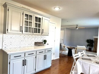 31296 W 170th St, Gardner, KS 66030