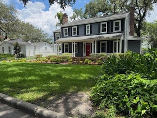 3003 W Villa Rosa Park, Tampa, FL 33611