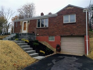 19 Kenwood Dr, Coraopolis, PA 15108