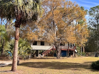 2002 Truman Ave, Alva, FL 33920