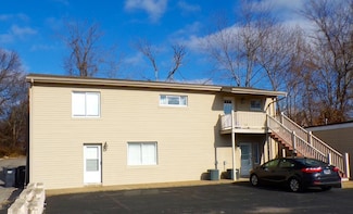 118 S Lee Trover Todd Junior Hwy, Earlington, KY 42410