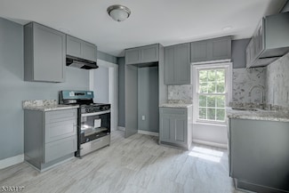 222 Tuscan Rd, Maplewood, NJ 07040