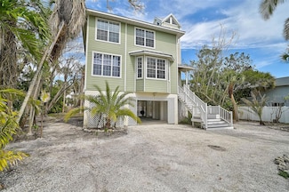123 Faubel St, Sarasota, FL 34242