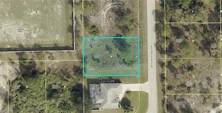 718 Bedford Point Ave, Lehigh Acres, FL 33974