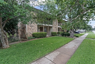 2212 Merrick St, Fort Worth, TX 76107