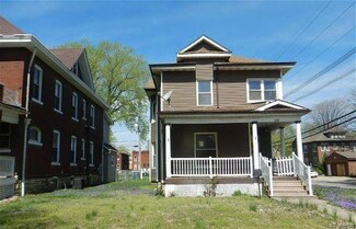2167 Cleveland Blvd, Granite City, IL 62040