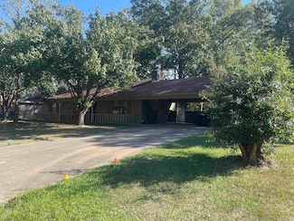 3403 Scenic Dr, Pine Bluff, AR 71603