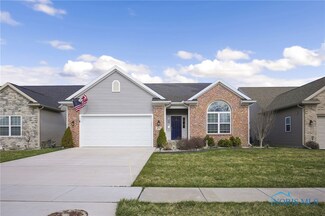 4951 Catawba Dr, Maumee, OH 43537
