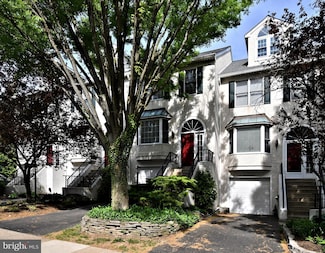 3051 Mitchell Ct, Lafayette Hill, PA 19444